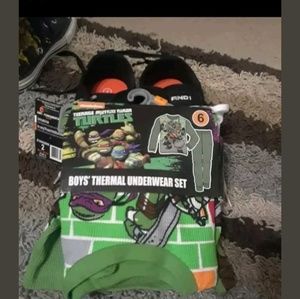 NWT size 6 thermal underwear TMNT